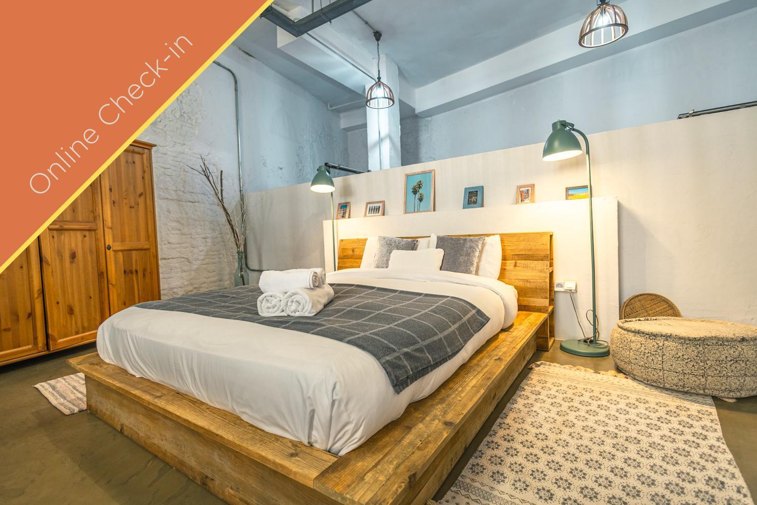 Loft-Style Ground Floor Flat, Seville